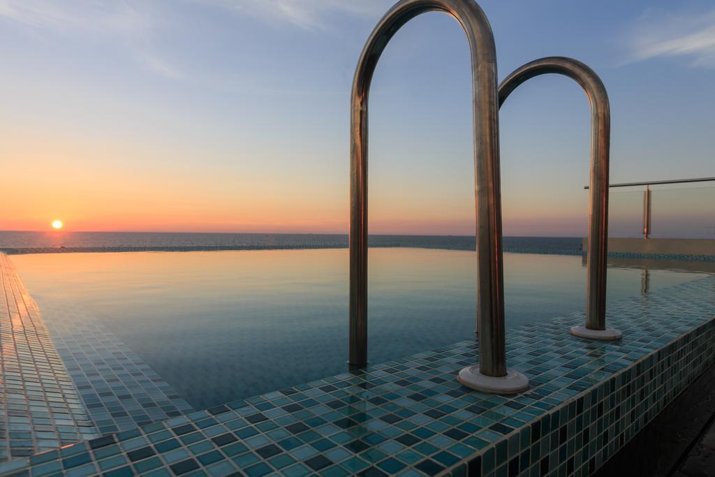 Renuka Hotel 4*